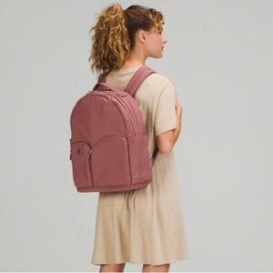 lululemon Curved Lines Backpack